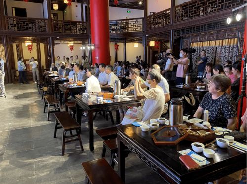 边吃边看边听 淮扬美食书场在南京开讲